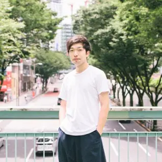 山本健太