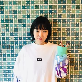 ブ*リ様 セピア色　油彩画　永井弘子　街角の白いバラ　絵画　真作　肉筆　美術品 ブ*リ様 セピア色 油彩画 永井弘子 街角の白いバラ 絵画 真作