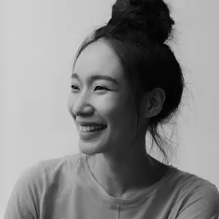 周純卉 Rhea C
