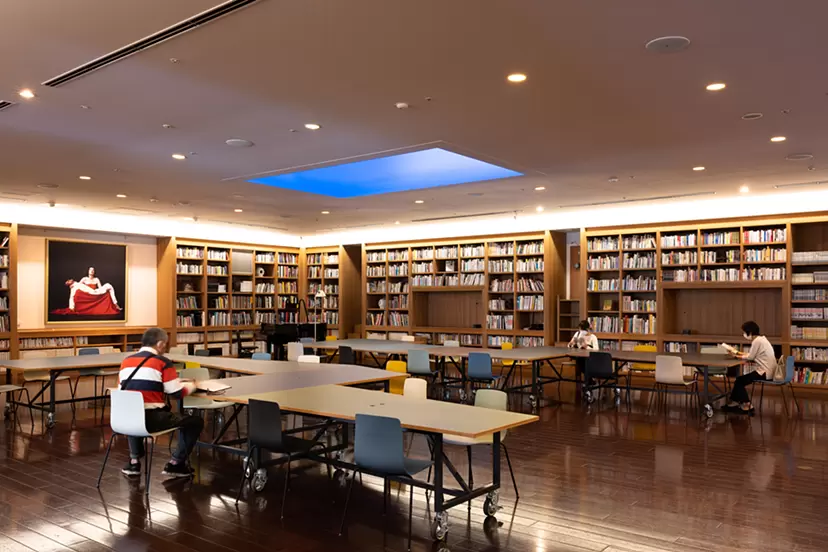 熊本市現代美術館（CAMK）