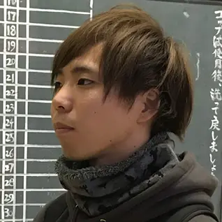 秋山 雅貴