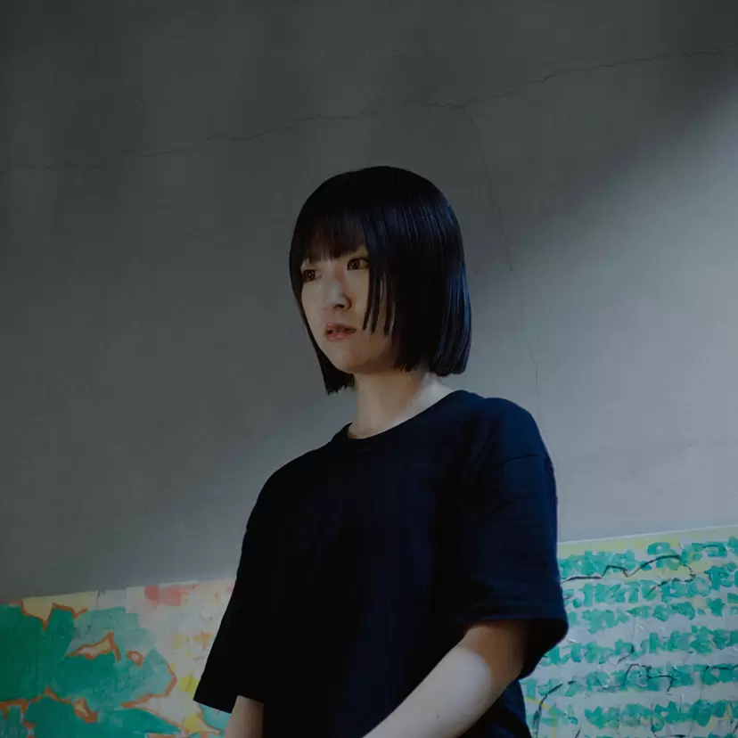 川村摩那