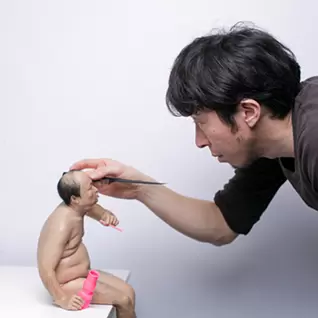 末次健二