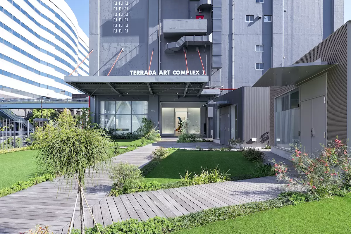 MAKI Gallery
