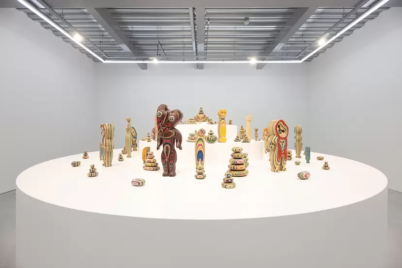 Installation view: Haroshi solo exhibition I versus I, NANZUKA UNDERGROUND,Tokyo, 2021 © Haroshi Courtesy of NANZUKA