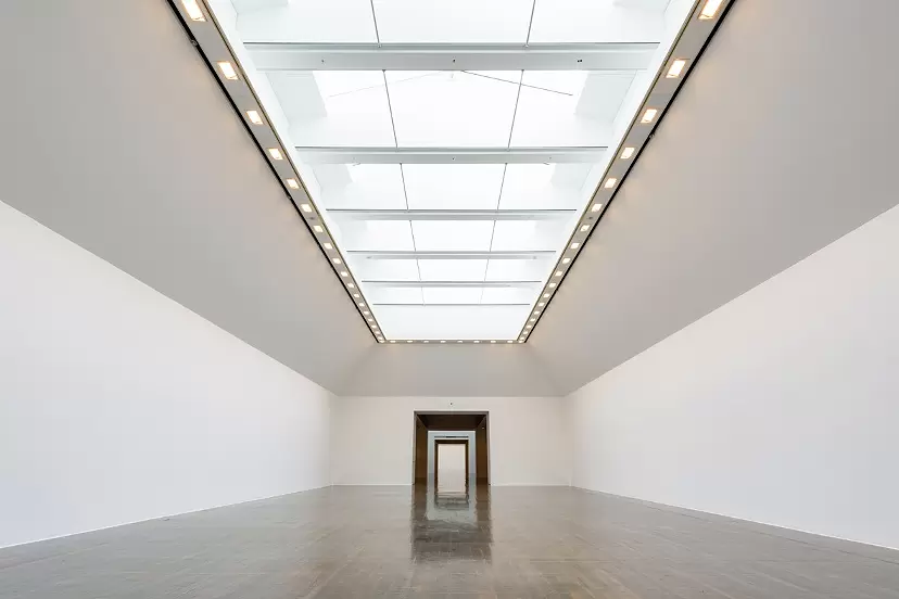 Contemporary Art Gallery Photo by Jun Tazawa
