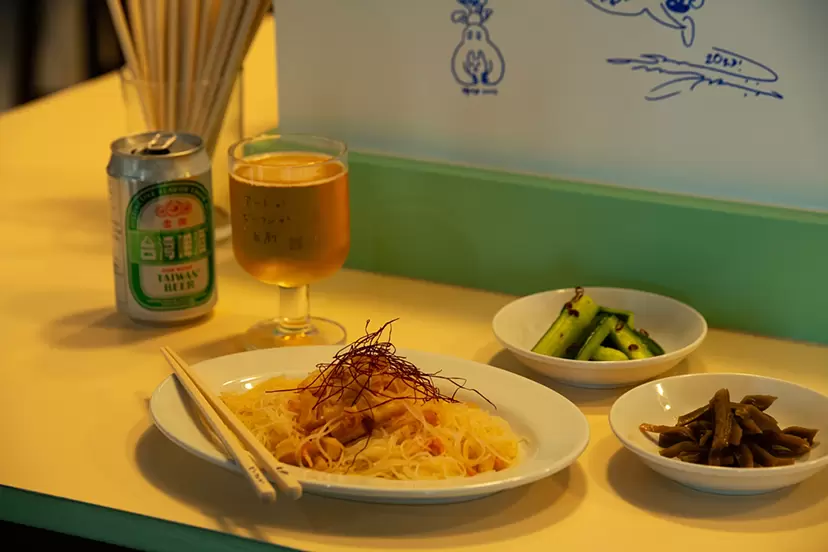干し貝柱と干し海老の焼きビーフン ／ 酸辣きゅうり ／ 山くらげのコリコリ