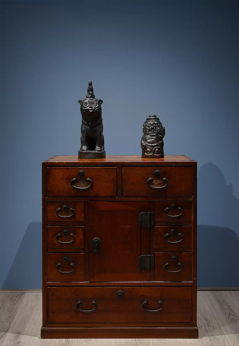 Kazuma Koike “Floating Artifacts”