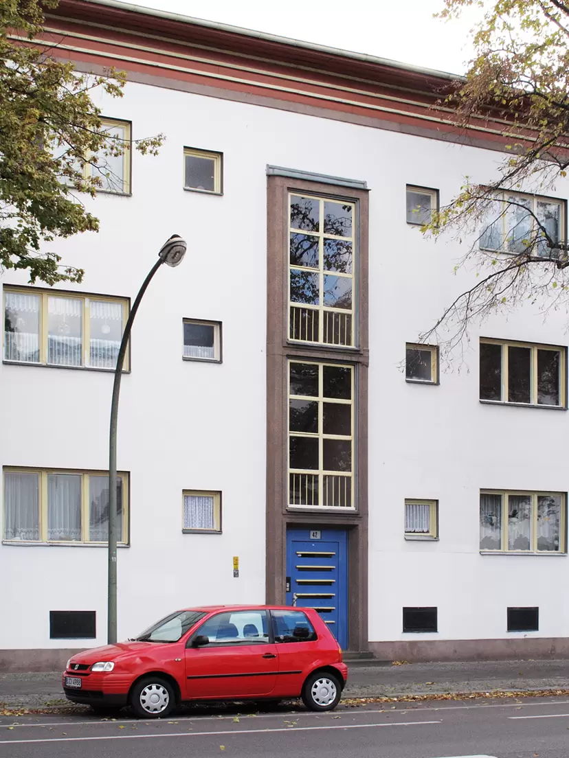 Tamami Iinuma Solo Exhibition “Salut, Mr Bruno Taut”