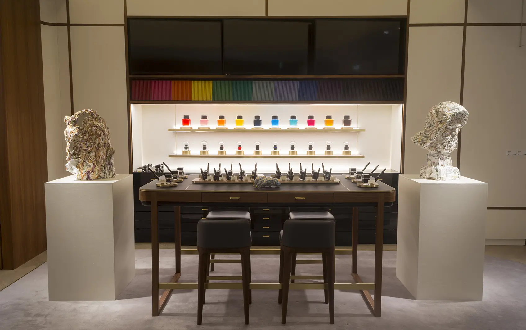 MONTBLANC モンブラン　ディスプレイ MONTBLANC モンブラン ディスプレイ 【公式通販】