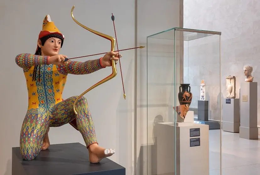 古代ギリシャ彫刻はカラフルだった！ メトロポリタン美術館で展覧会が開催中。覆される「白さの神話」 ｜ARTnews JAPAN