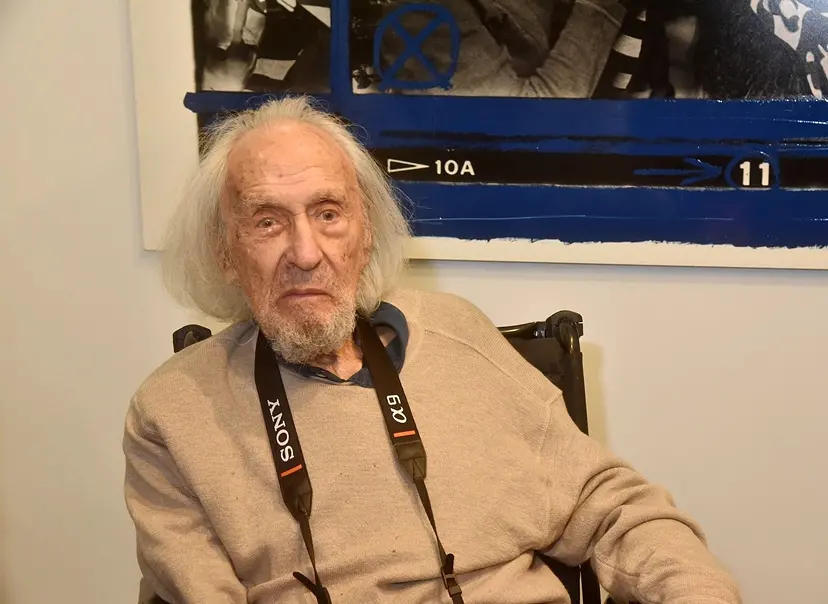 訃報:ブレやボケで写真表現に革命を起こしたウィリアム・クラインが死去。1961年の東京を捉えた写真集、森山大道と2人展も |ARTnews JAPAN