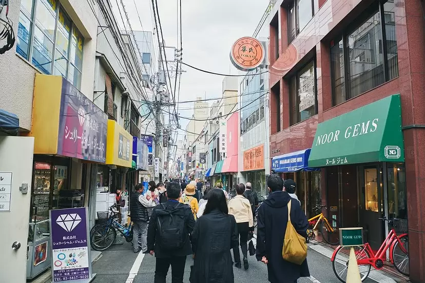 上野・御徒町のなかの「アジア」を旅する ―昭和通りの壁をまたいで見えてくるもの（案内人：エリアディレクター吉見俊哉）