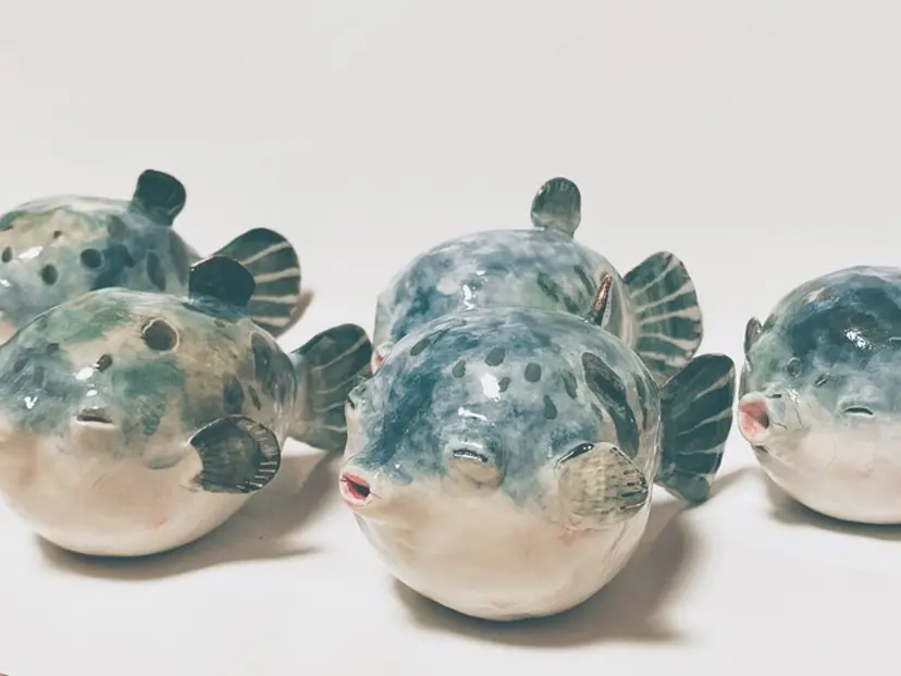 鷲見茜 個展 Happy porcelain! しあわせひとつ、ふくひとつ。