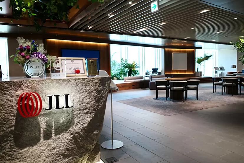 ジョーンズ ラング ラサール株式会社 | オフィス向けアートレンタル導入企業インタビュー
