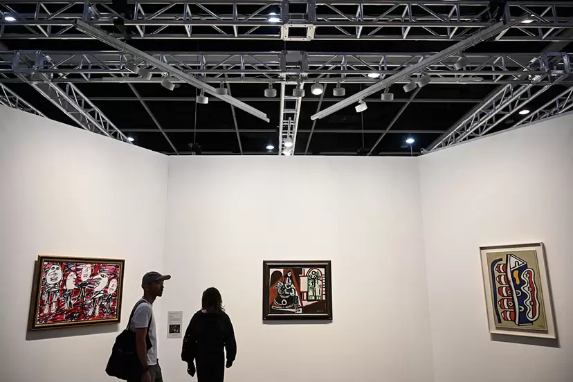 世界のアート市場は9兆円に──2022年はハイエンドが市場を牽引、NFTアートの取引額は半減【Art Market 2023速報】|ARTnews JAPAN
