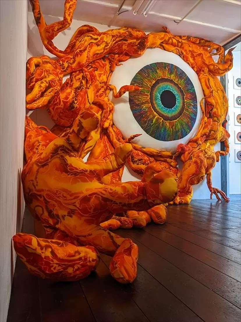 山下明里个展 “-势不可挡-”