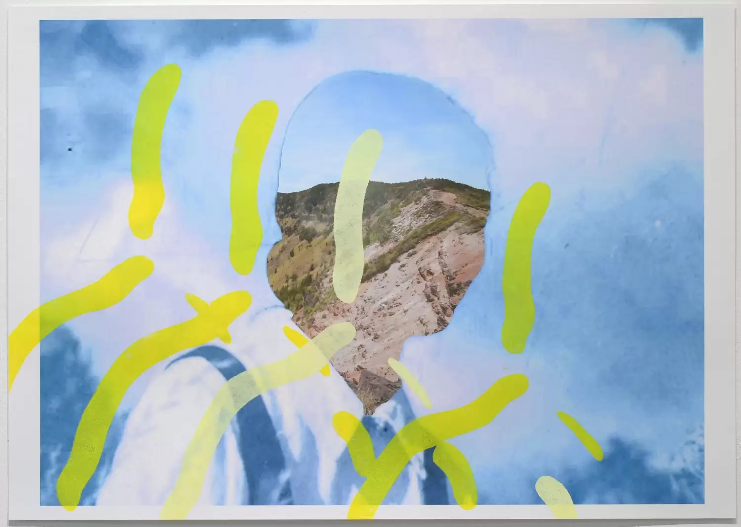絵画（版画？）タイトル『山村』 北村 早紀 × 石場 文子「やま あるいはその他のABC」 | ArtSticker