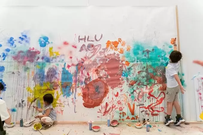 油絵（倉庫入り口） 油絵（倉庫入り口） 油絵（倉庫入り口）