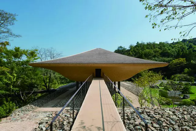 彫刻家・名和晃平氏による「神勝寺 禅と庭のミュージアム」アート