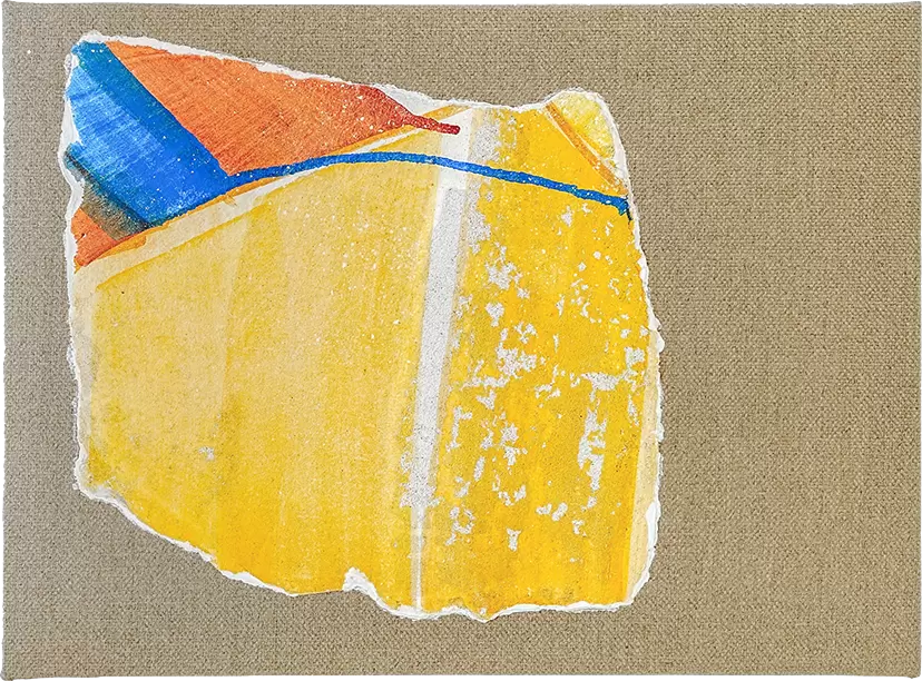 unconnected space #017