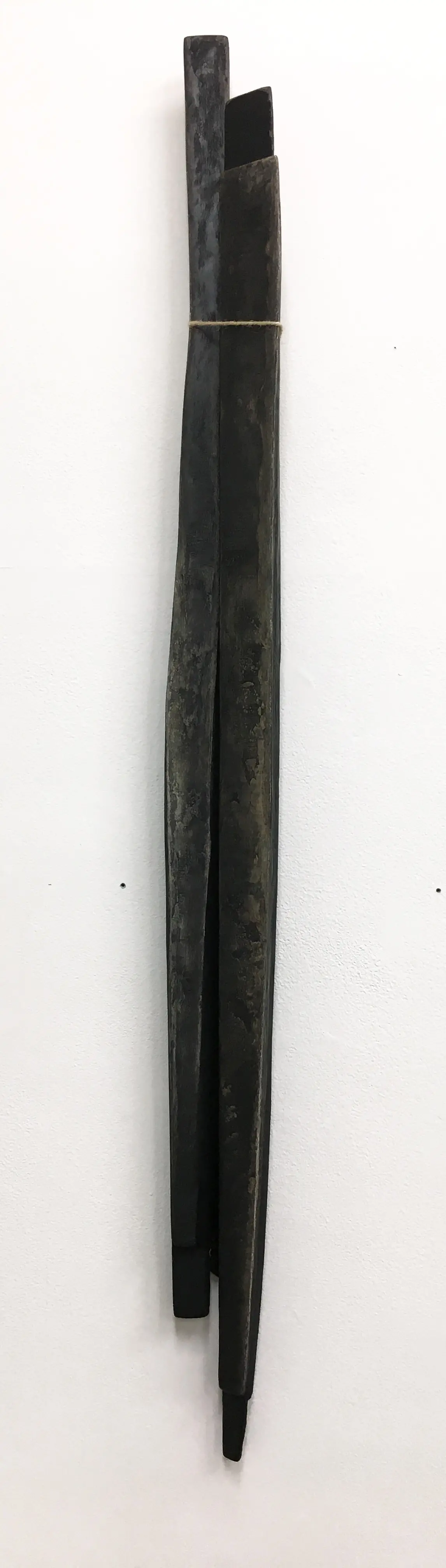 190129