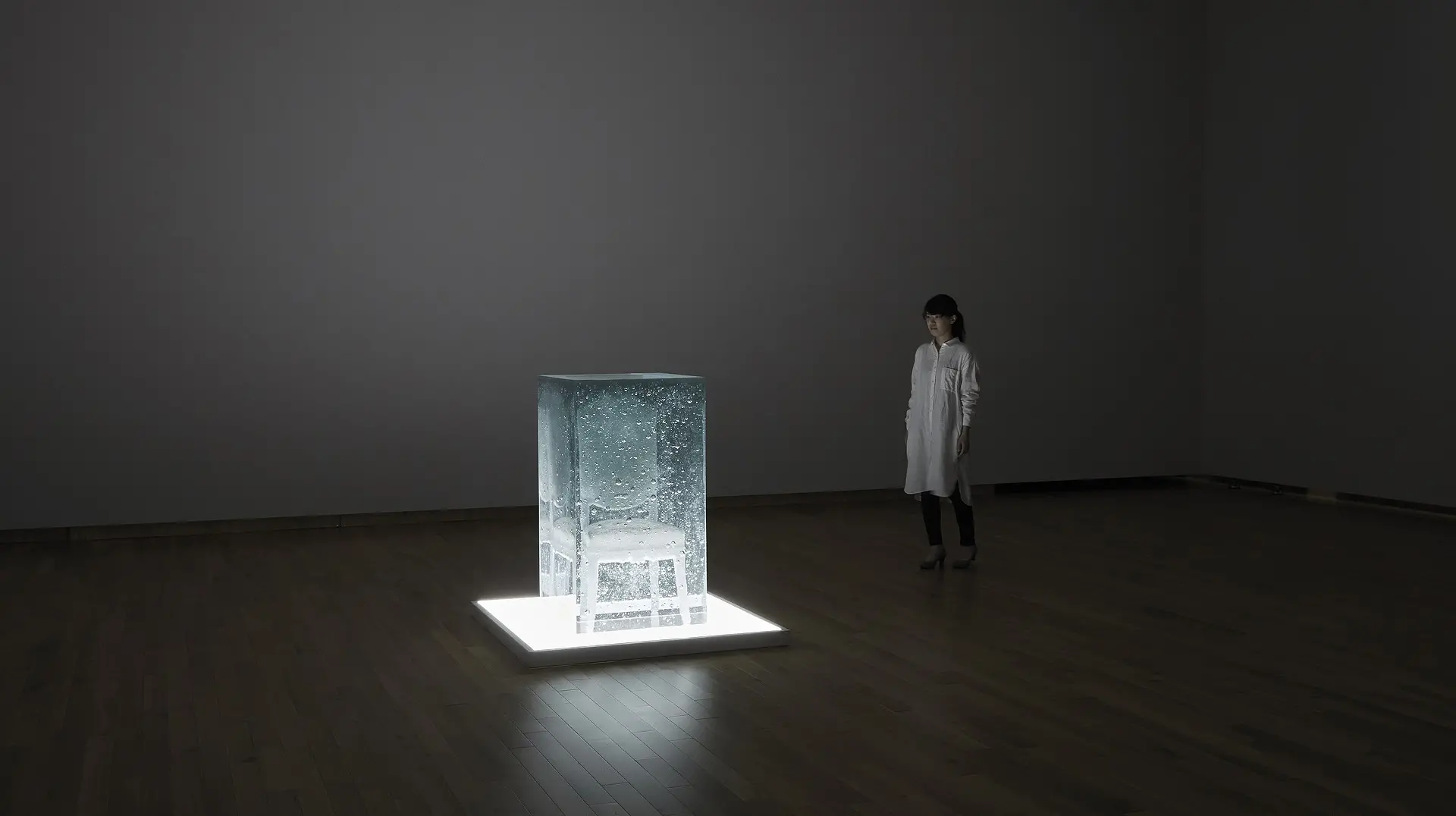 waiting for awakening -chair- by 宮永愛子 | 現代アートの販売・通販