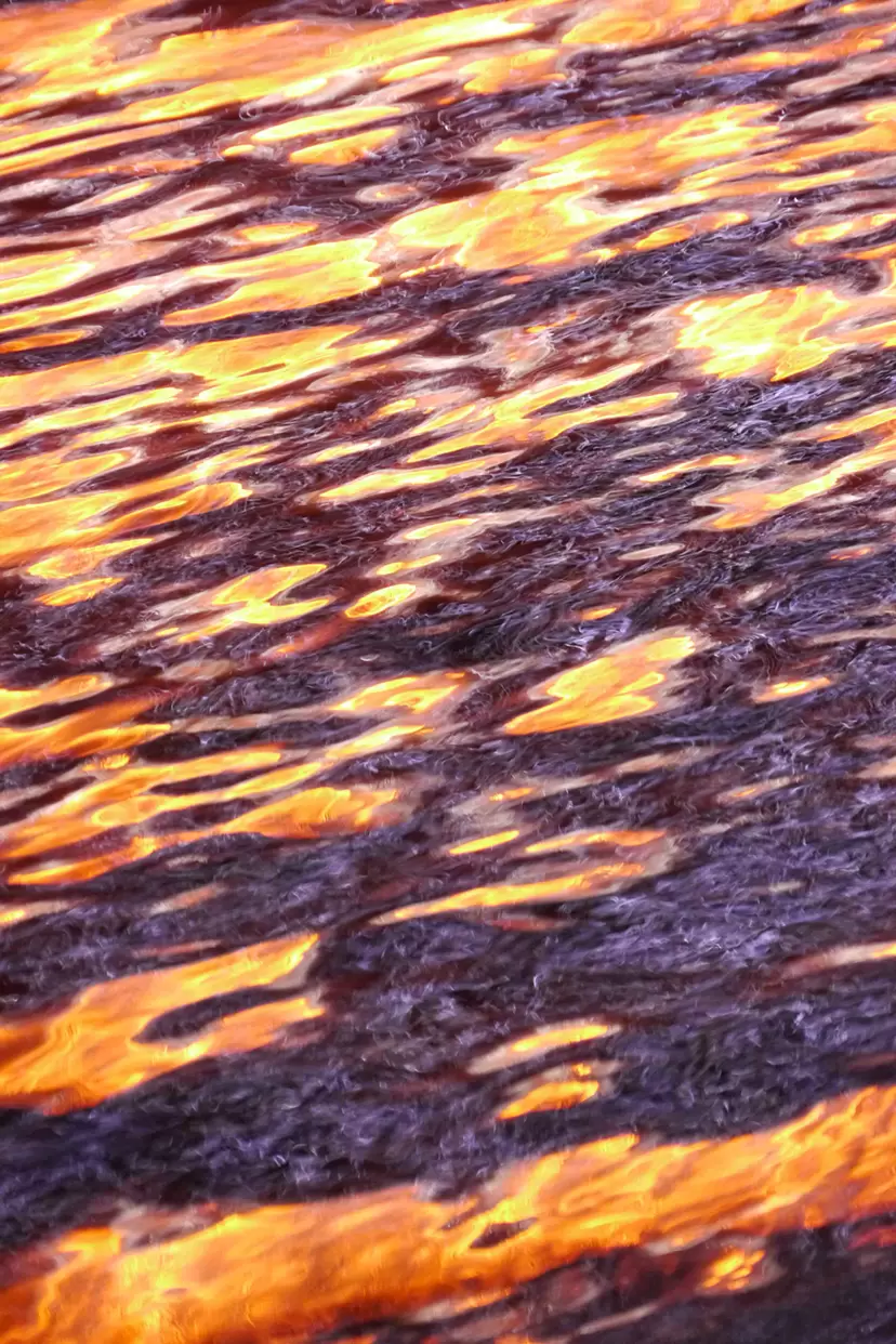 Surfaces_43 by 大塚 和也