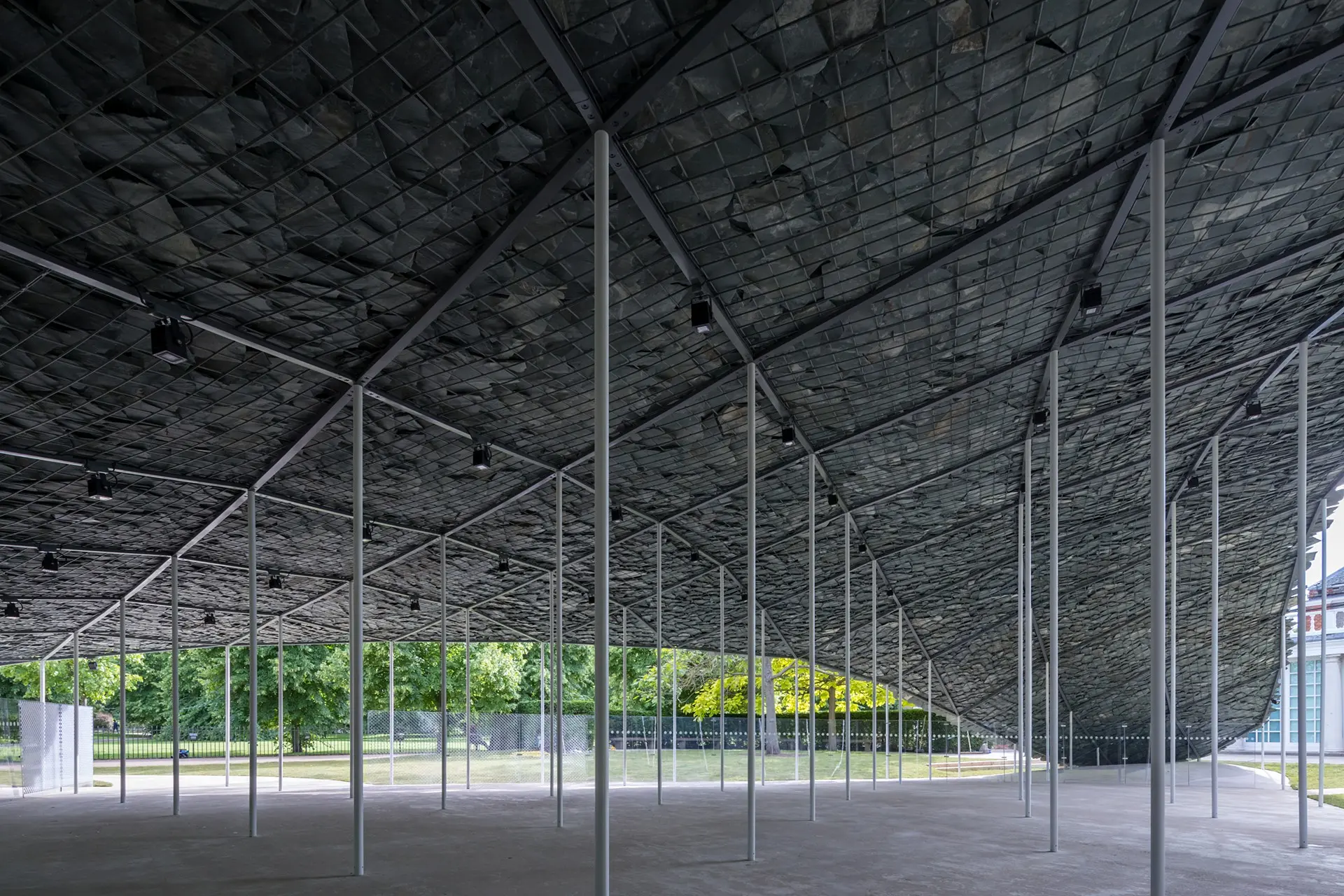 Serpentine Pavillion 2019 by 石上純也 Junya Ishigami | 現代