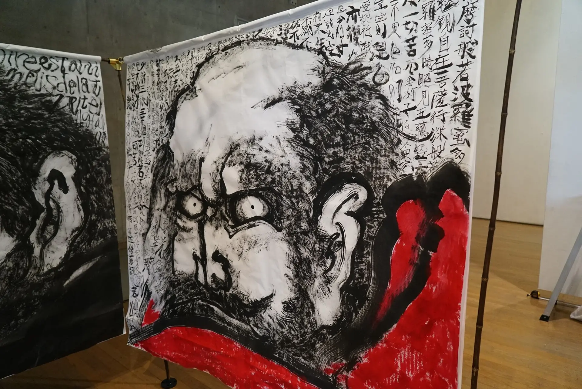 サンタネコ　　油絵　アーティスト作品 尾形圭介「海まつり」油絵・F6号 絵画買取・販売の小竹美術