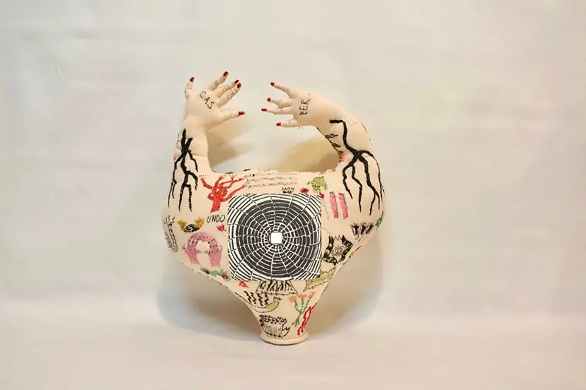 Natarie pot  by 大原 舞