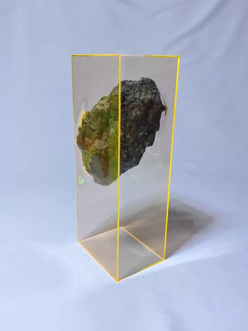 F=mg(sinθ¹+sinθ²) (F=support medium) #box 56 by 松井照太