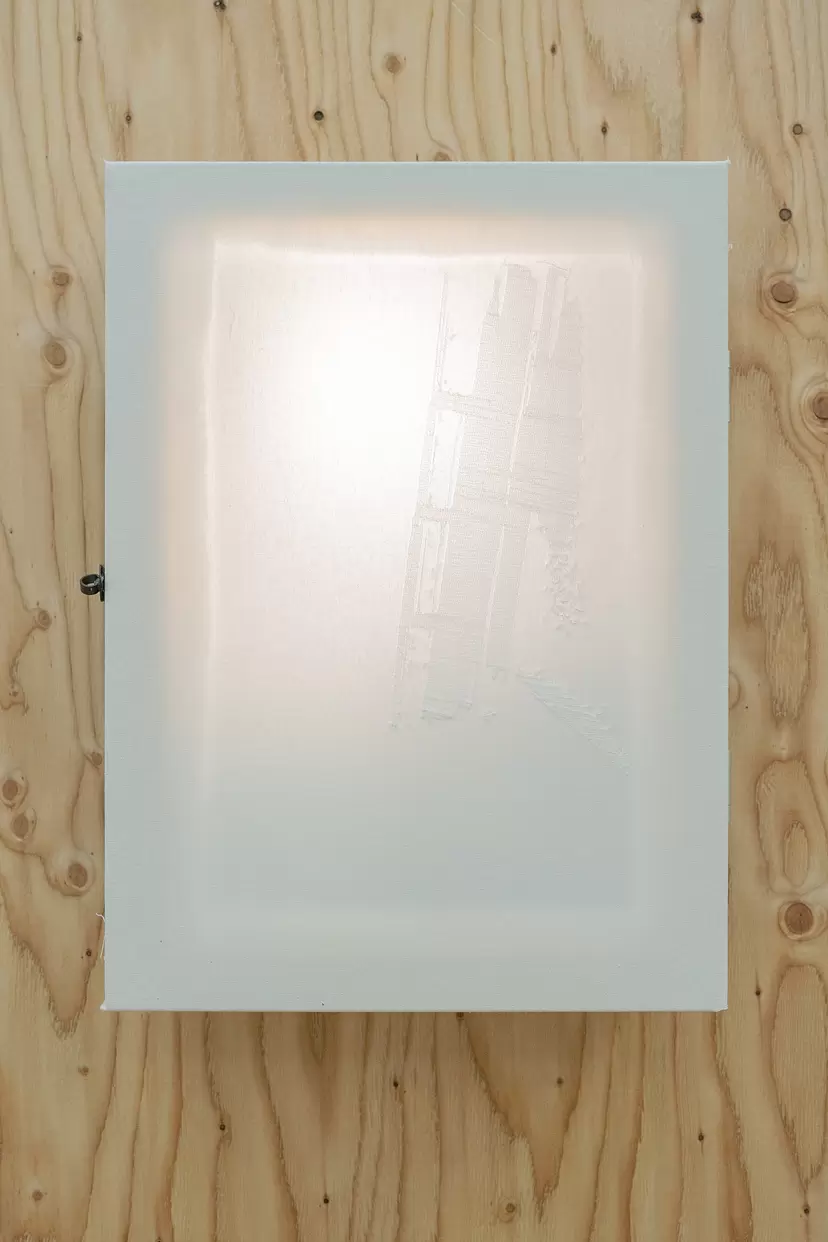 《12 white inventories》(8/12) by 久保田荻須智広