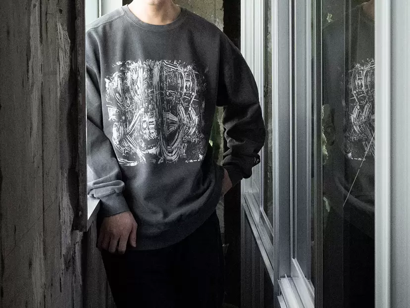  XLサイズ【牧田愛 ×Tokyo 8分】 Crewneck Sweatshirt by 牧田愛