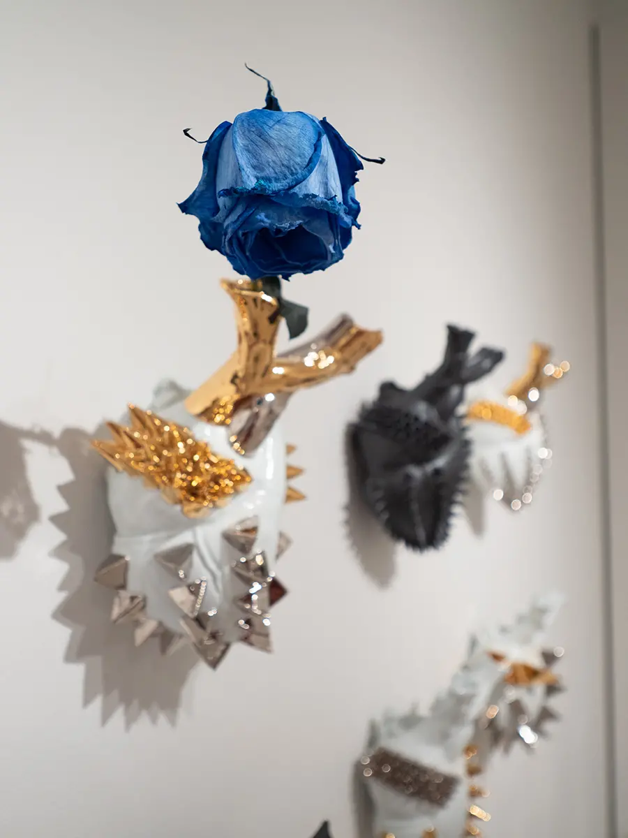 Unevenness spiky heart by 古賀崇洋 | 現代アートの販売・通販