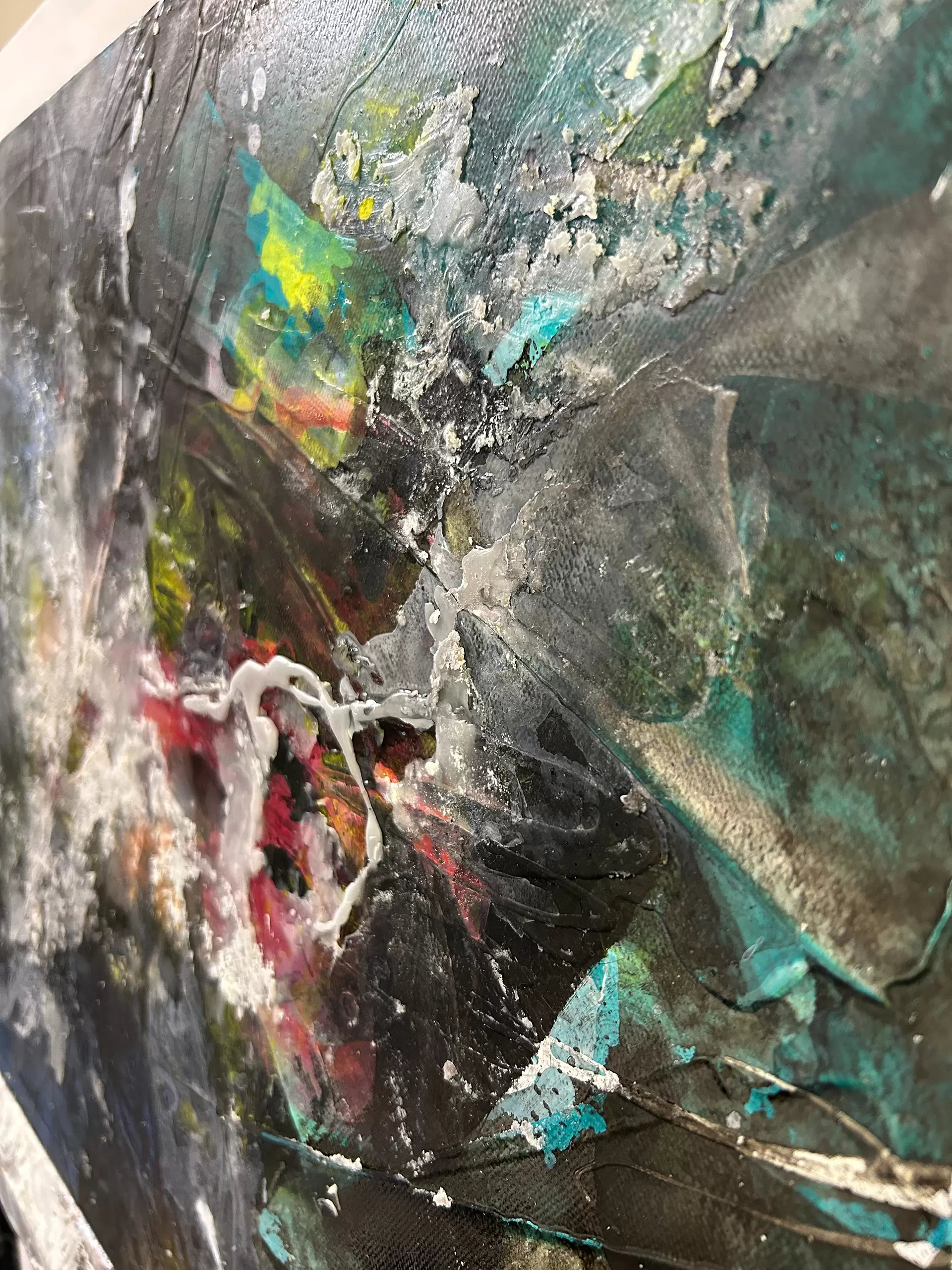 Water burns｜水燃ゆる by 櫻井 智 | 現代アートの販売・通販 | ArtSticker