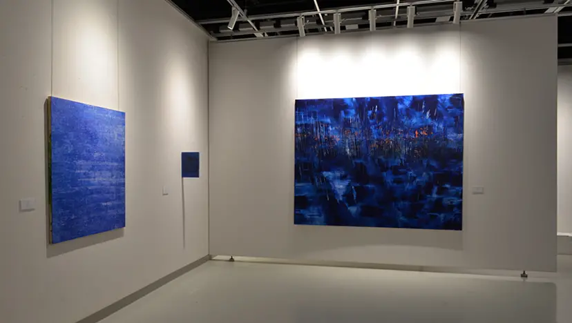 blue #4, blue #5, blue #3 by 土井紀子
