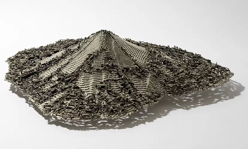 金属のアート作品 | 現代アートの販売・通販 | ArtSticker（アートス