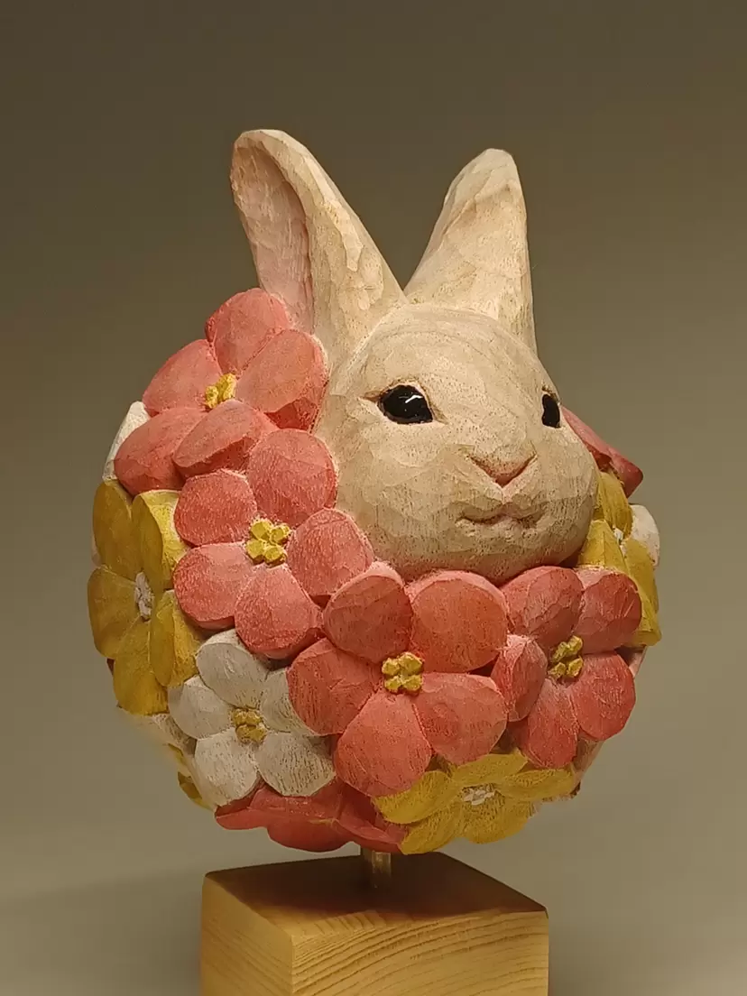 花咲けるウサギ by 山岡 紀文 | 現代アートの販売・通販 | ArtSticker