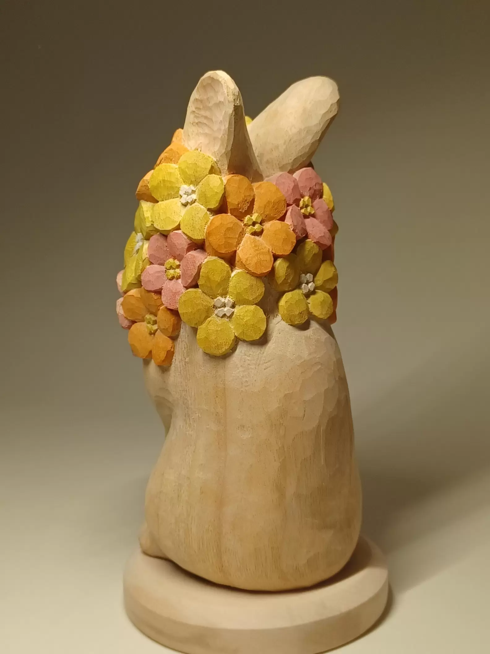 花咲けるウサギ by 山岡 紀文 | 現代アートの販売・通販 | ArtSticker