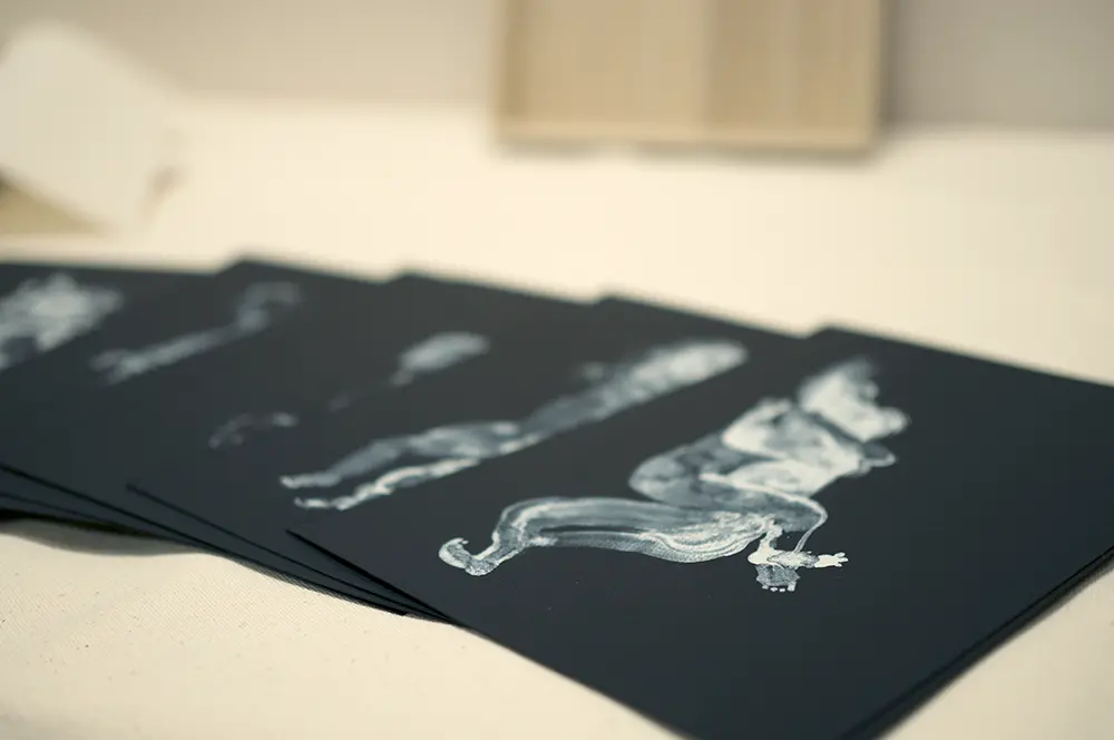 48 by 新藤 杏子 | 現代アートの販売・通販 | ArtSticker