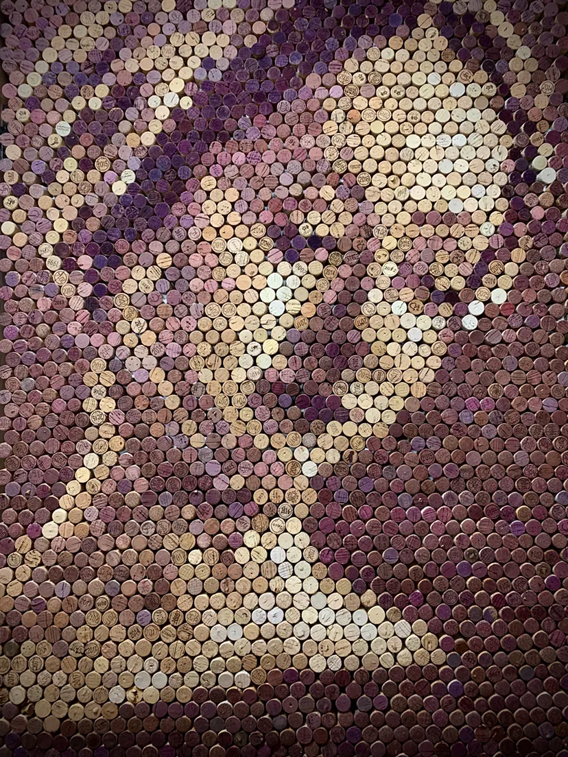貴婦人 by Tomonori Kubo (Cork Artist)