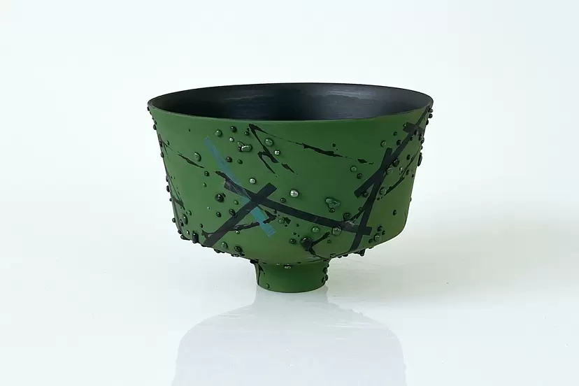 Tea bowl by Watanabe Taisei