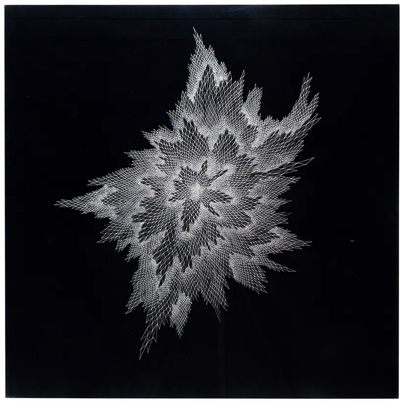 Emergence -Form-#2 by 川上 幸子