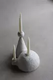 White Sculptural Candle Holder 白色雕塑燭台