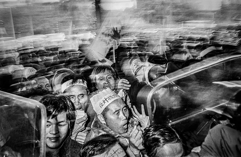1987年 梨山の原住民が立法院に抗議 — 1987 Lishan Indigenous Protest at the Legislative Yuan by 劉 振祥