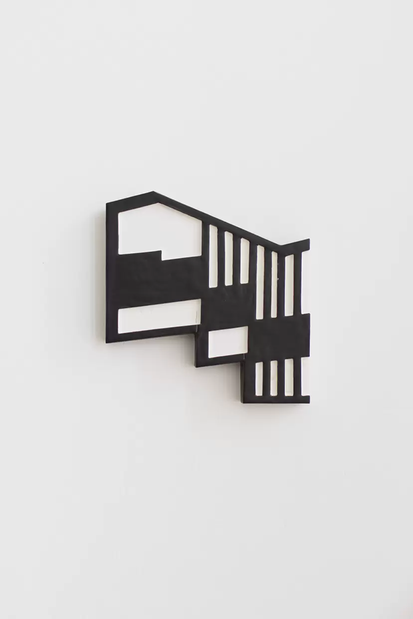 土田副正作　ブロンズ 　雲のように風のように　重さ約7.3㎏　D　R9479H 土田副正作 ブロンズ 雲のように風のように 重さ約