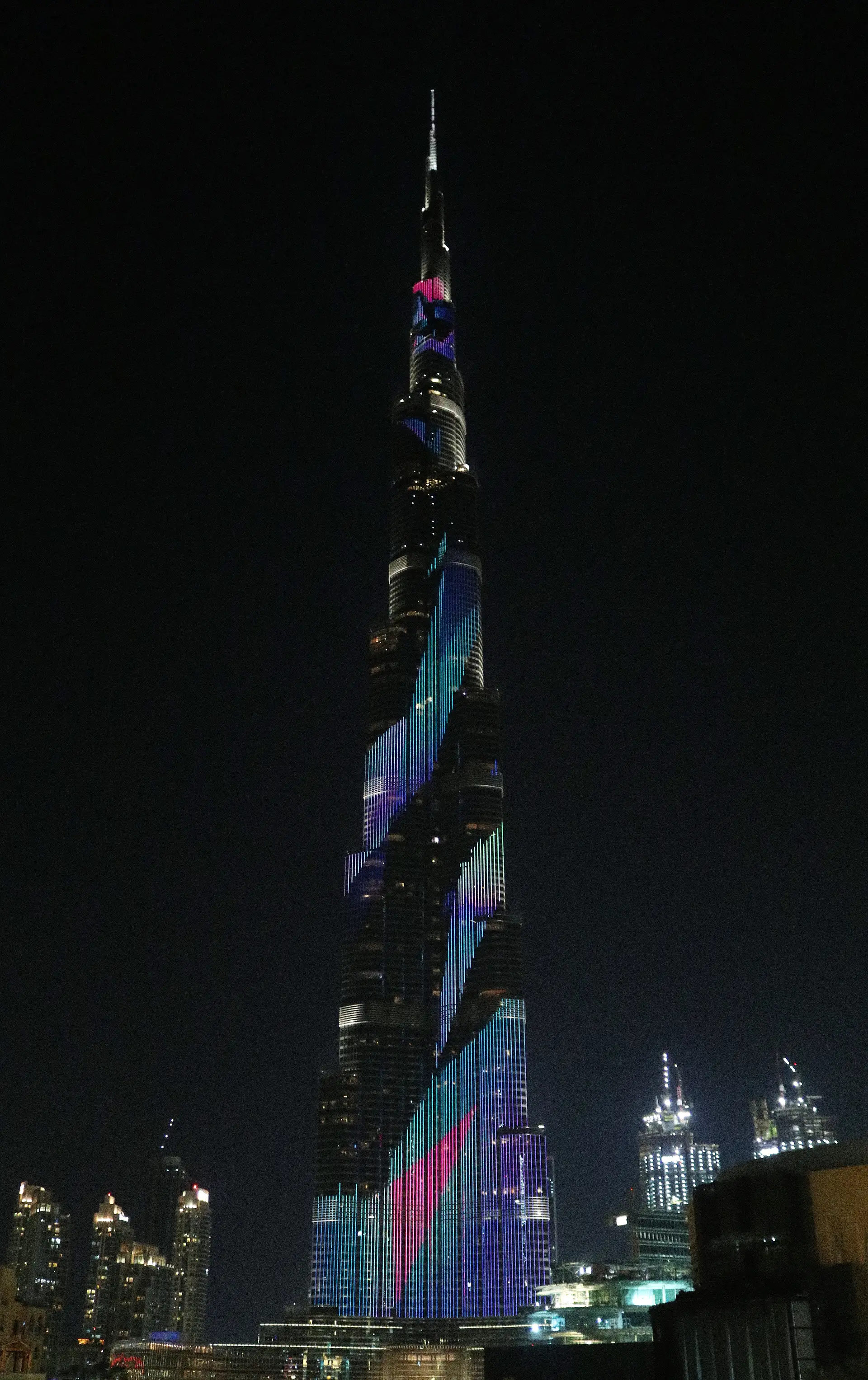 ASCENSION by 吉本 英樹 | 現代アートの販売・通販 | ArtSticker