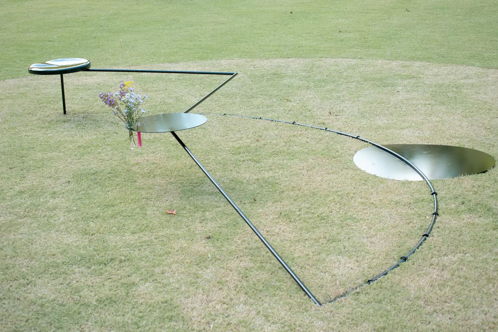 drawing chair no.1 by 山田紗子建築設計事務所 | 現代アートの販売