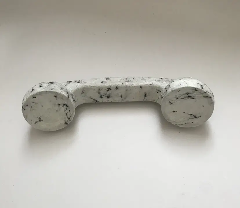 Handset by 宮森 敬子